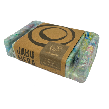 Jabonera hecha de plastico recicable